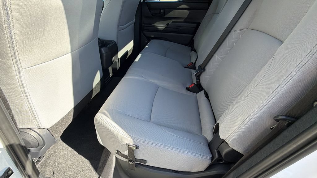 Used 2026 Toyota Tacoma SR5 AWD/4WD image 16