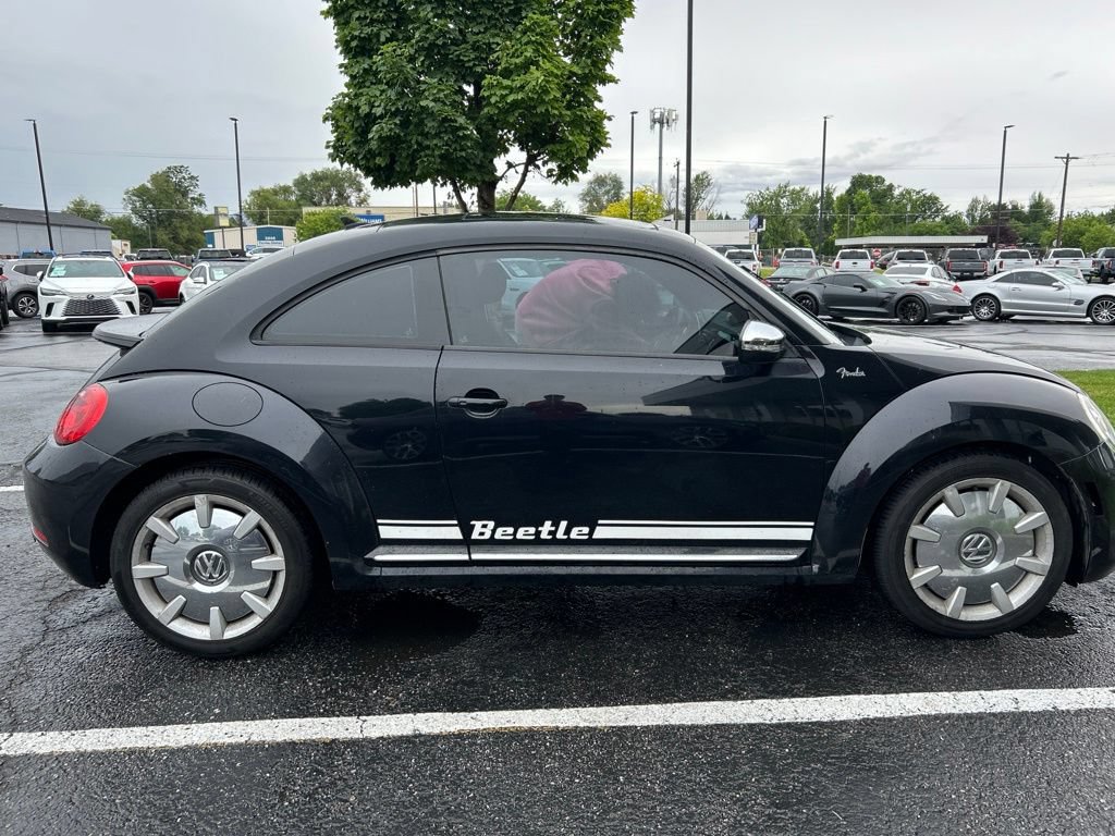 Used 2013 Volkswagen Beetle Turbo FWD image 6