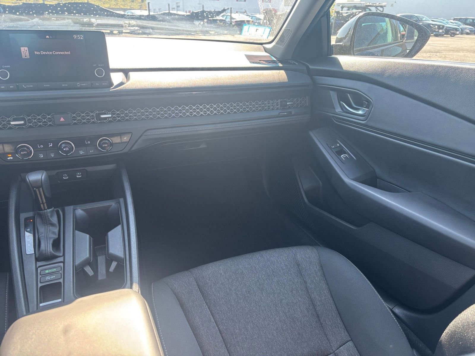 Used 2024 Honda Accord EX image 31