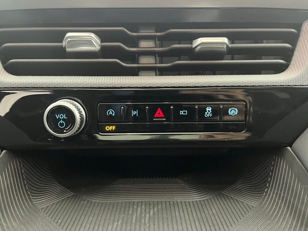 New 2026 Ford Explorer ST w/ Sun And Sound Package image 7