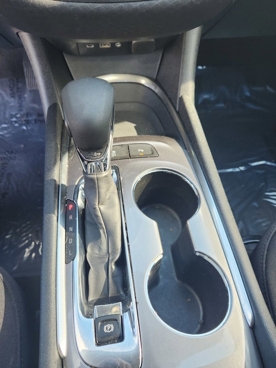 Used 2024 Chevrolet Malibu LT image 15