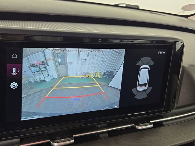 Certified 2023 Kia Carnival EX image 21