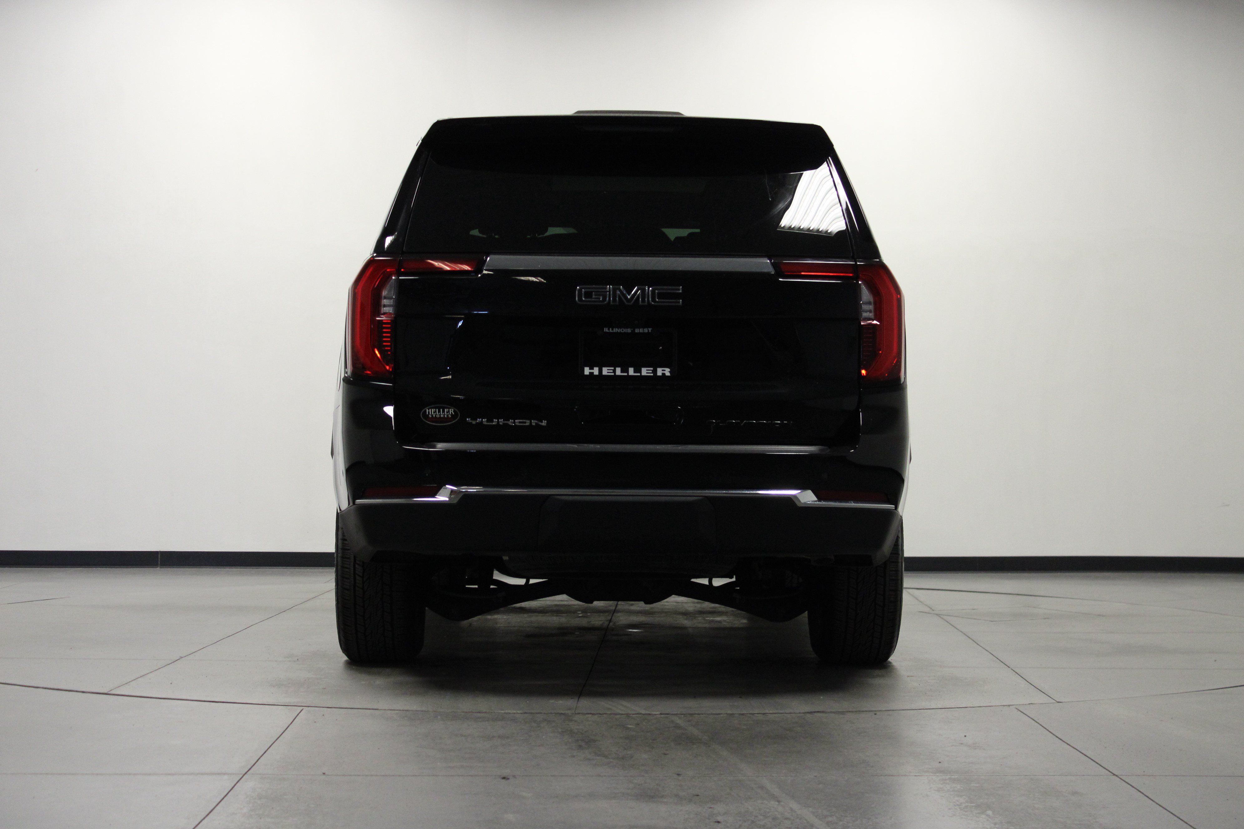 Used 2026 GMC Yukon Elevation w/ Elevation Premium Package AWD/4WD image 5