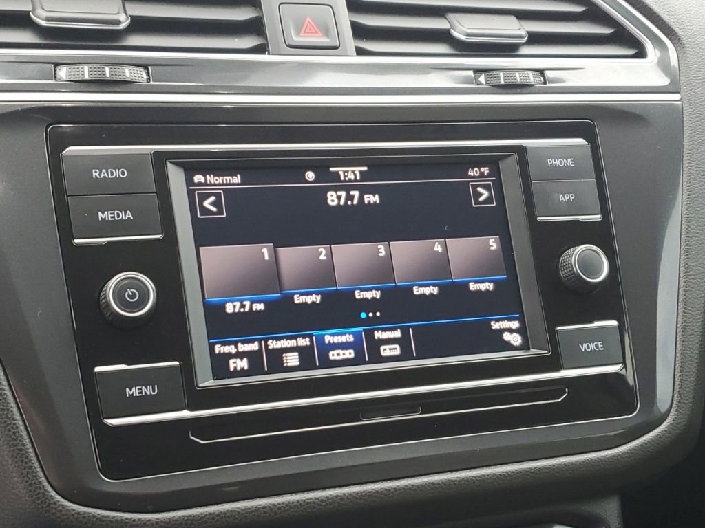 Used 2024 Volkswagen Tiguan S image 19