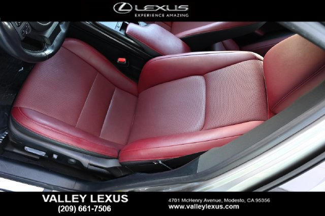 Certified 2022 Lexus IS 300 w/ Premium Package RWD image 13