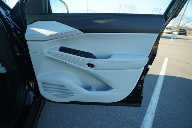 New 2026 Jeep Cherokee Limited image 19