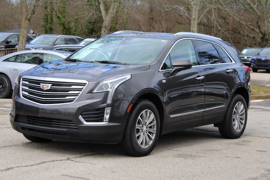 Used 2018 Cadillac XT5 Luxury w/ Driver Awareness Package image 3