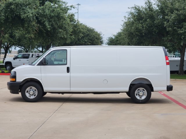 New 2025 Chevrolet Express 2500 w/ Driver Convenience Package RWD image 11