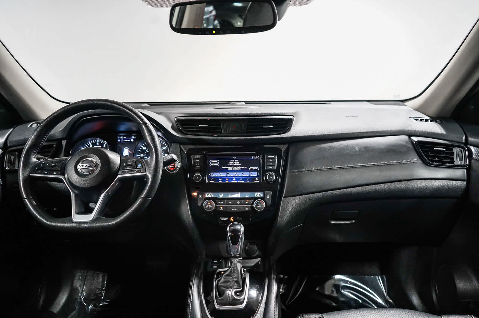 Used 2019 Nissan Rogue SL w/ Premium Package FWD image 11