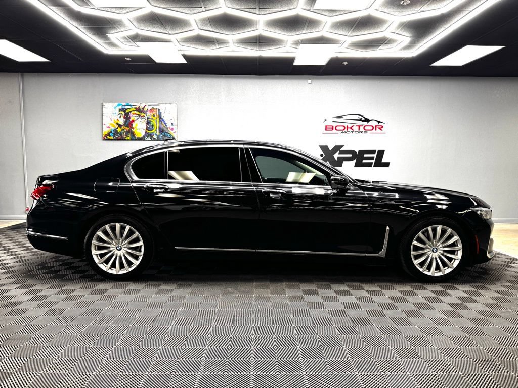 Used 2022 BMW 740i RWD image 16