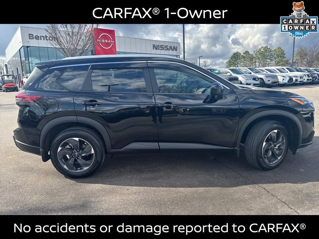 Certified 2026 Nissan Rogue SV w/ SV Premium Package image 3