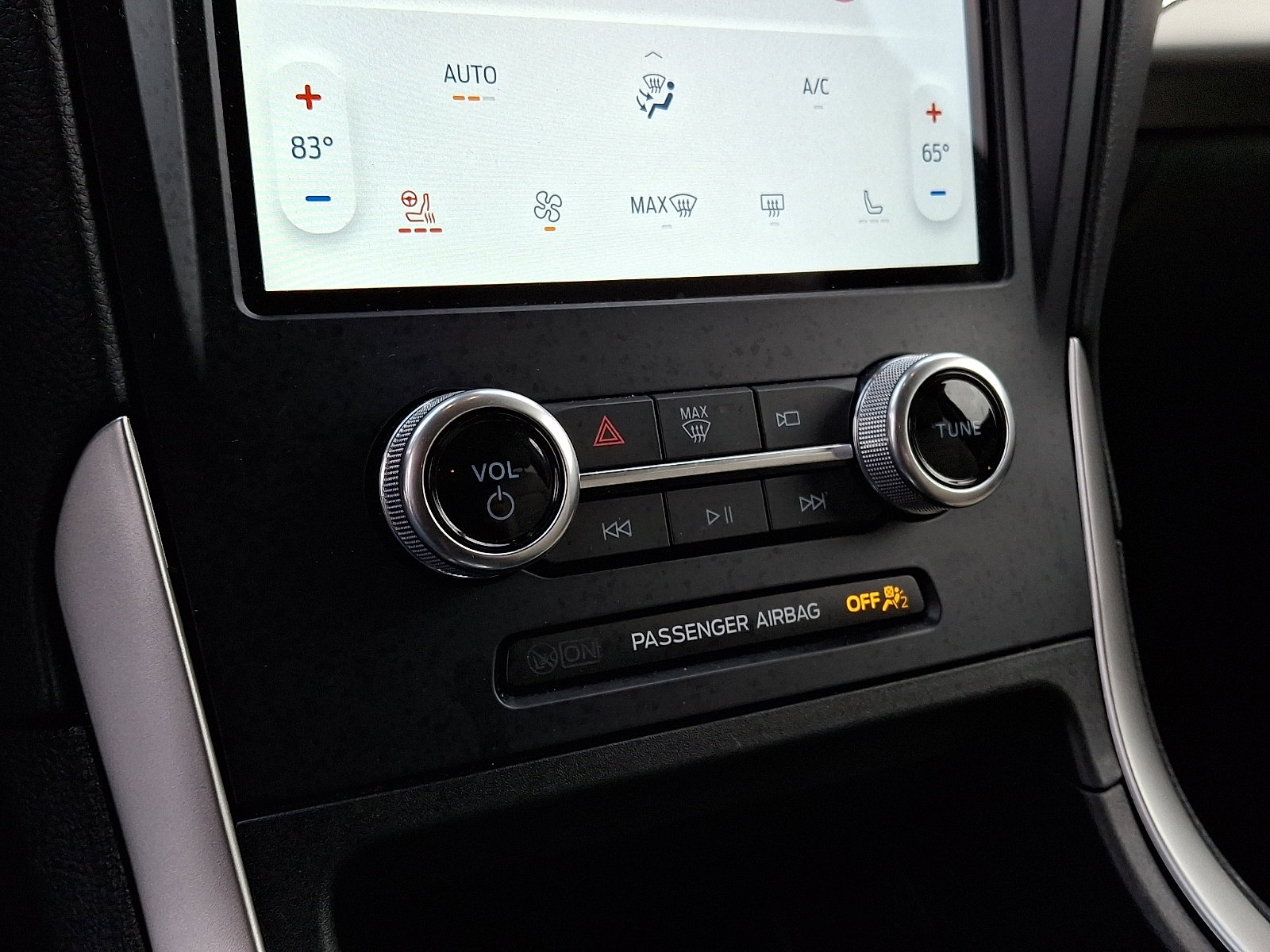 Certified 2022 Ford Edge SEL w/ Convenience Package image 16