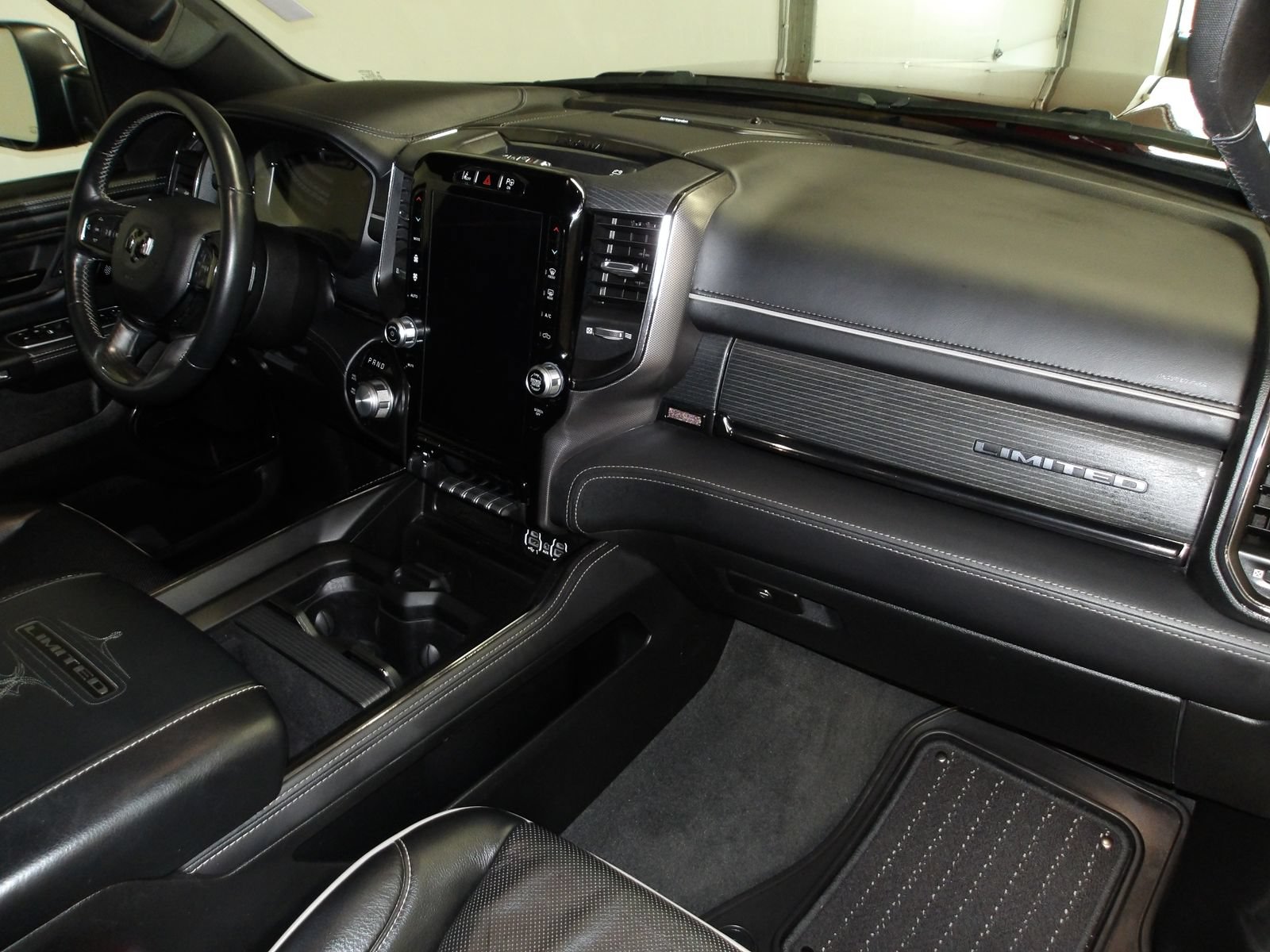 Used 2023 RAM 1500 Limited AWD/4WD image 14