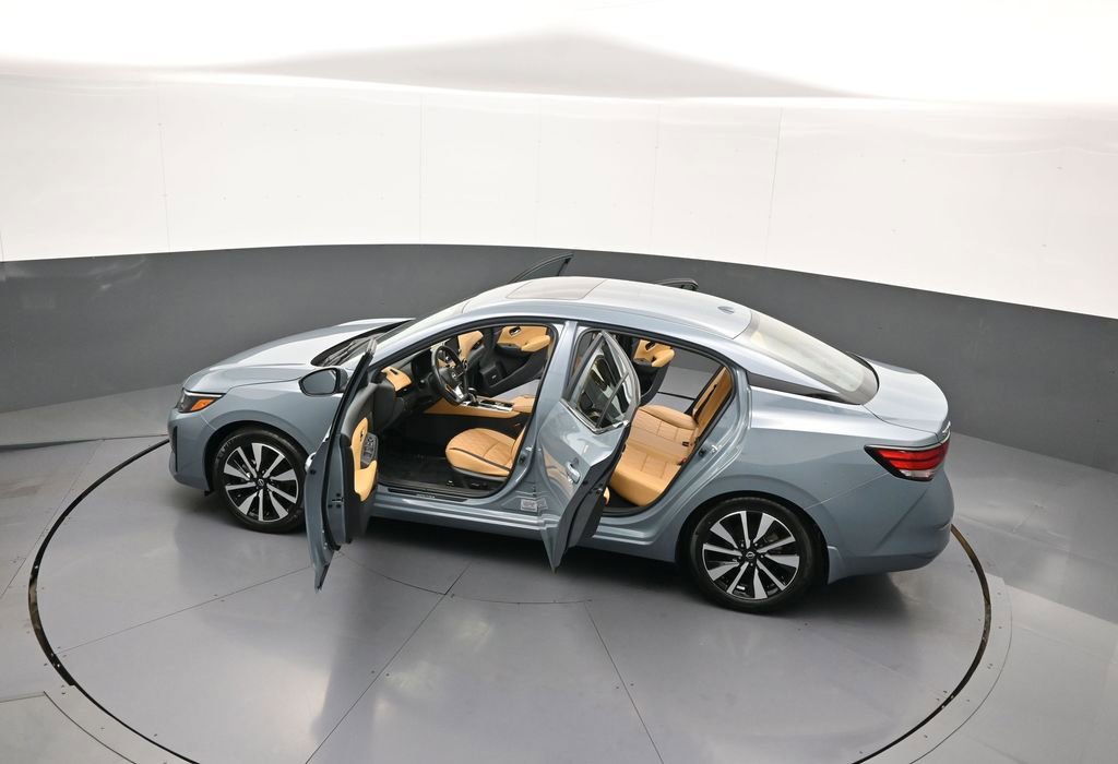Used 2024 Nissan Sentra SV w/ SV Premium Package FWD image 43