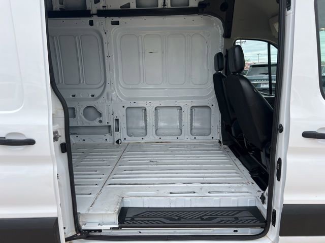 Used 2023 Ford Transit 250 Base image 19