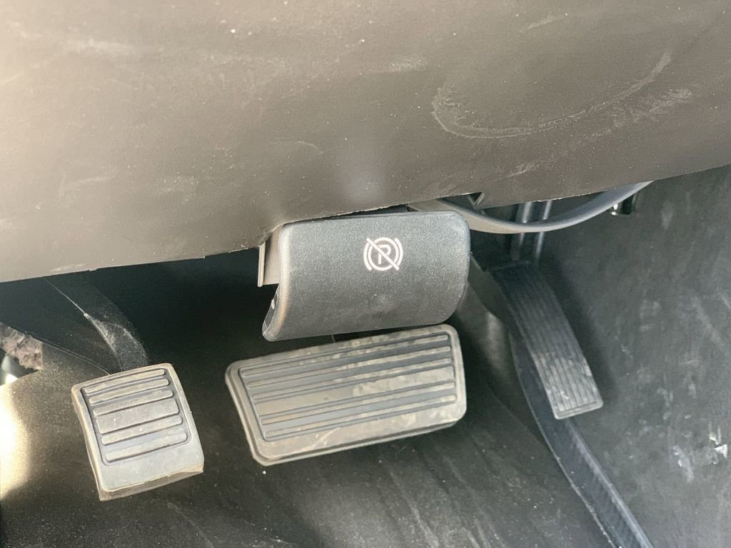 New 2026 Chevrolet Express 3500 w/ Power Convenience Package image 19