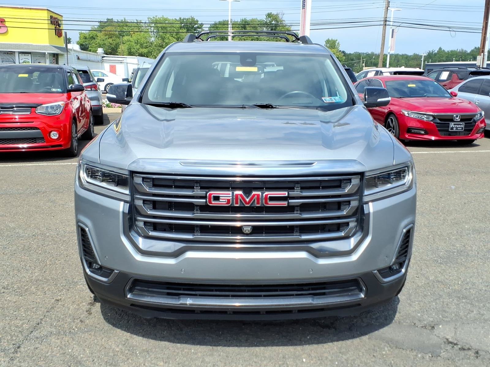 Used 2023 GMC Acadia AT4 w/ Technology Package AWD/4WD image 9