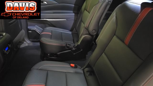 New 2026 Chevrolet Traverse RS w/ LPO, Floor Liner Package AWD/4WD image 17