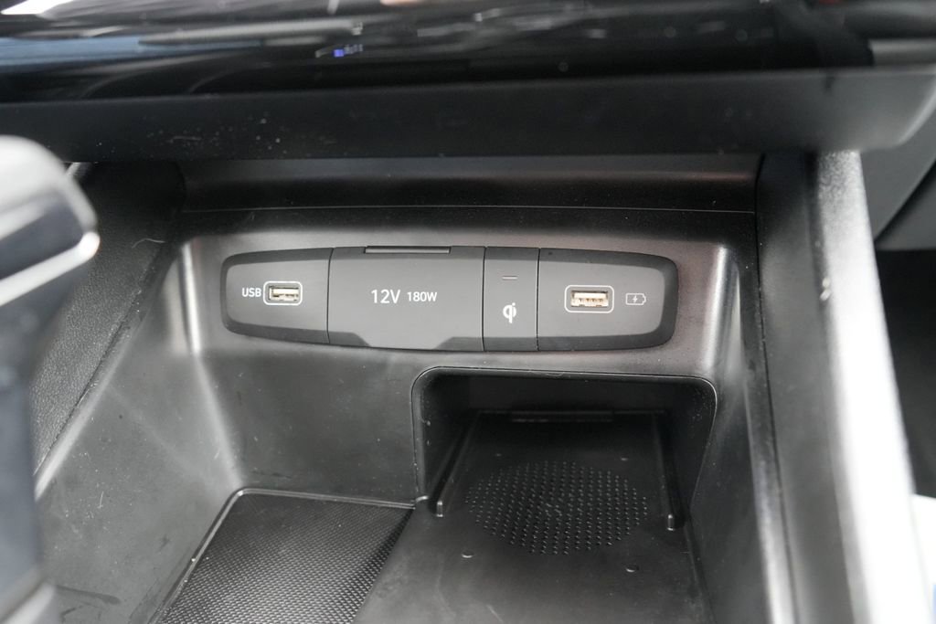 Certified 2022 Hyundai Santa Cruz SEL w/ Activity Package image 31