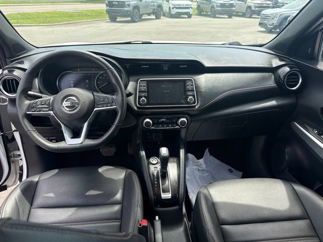 Used 2020 Nissan Kicks SR w/ SR Premium Package FWD image 27