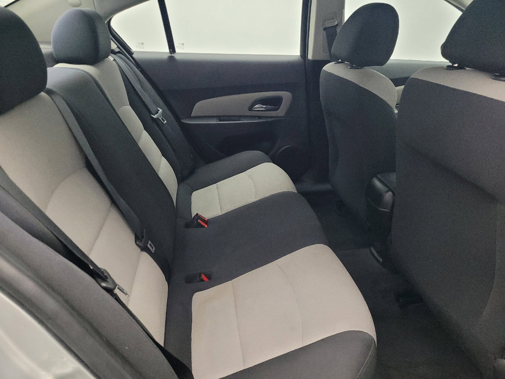 Used 2016 Chevrolet Cruze LS image 19