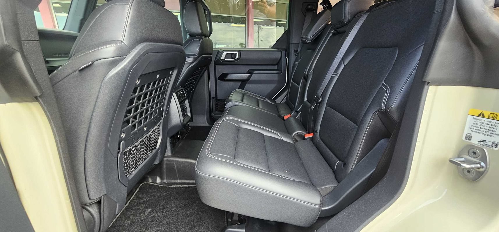 Used 2025 Ford Bronco Badlands w/ Sasquatch Package AWD/4WD image 22