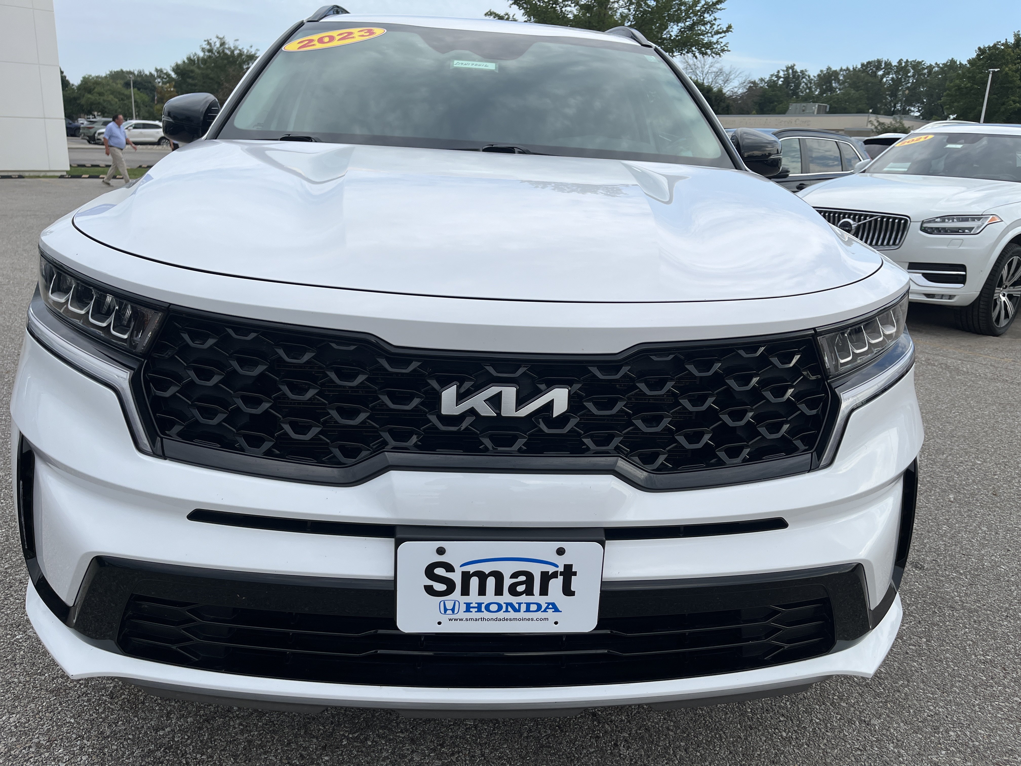 Used 2023 Kia Sorento S FWD image 9
