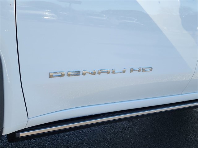 New 2026 GMC Sierra 3500 Denali w/ Denali Reserve Package image 14
