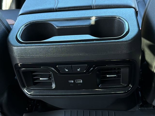 Used 2025 GMC Sierra 1500 AT4 w/ AT4 Premium Package image 19
