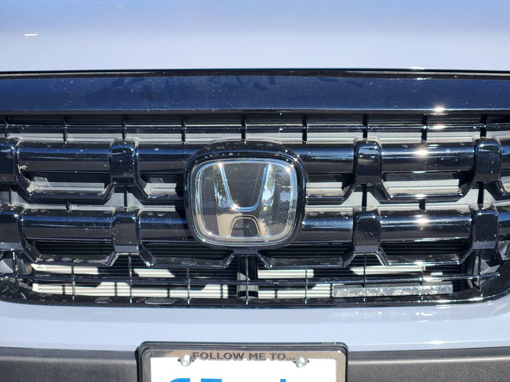 Used 2026 Honda Ridgeline Black Edition image 11
