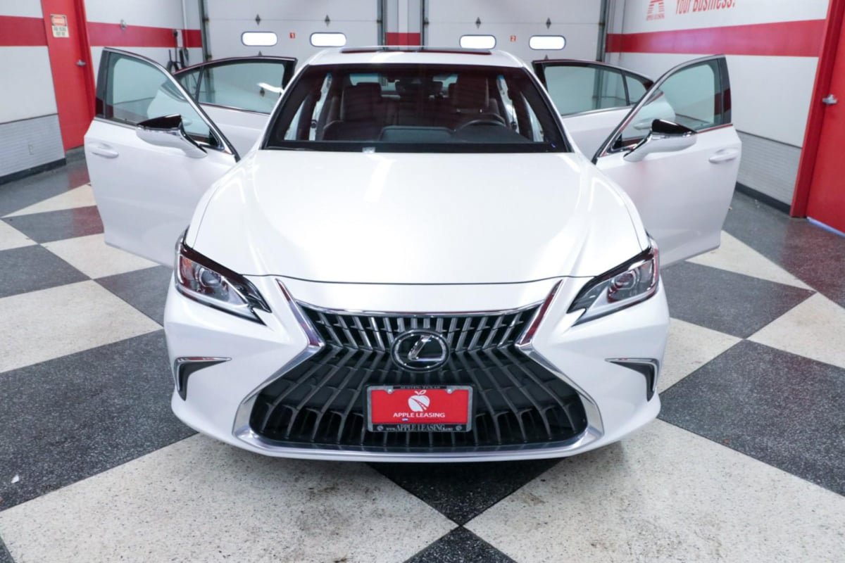 Used 2022 Lexus ES 350 w/ Premium Package FWD image 29