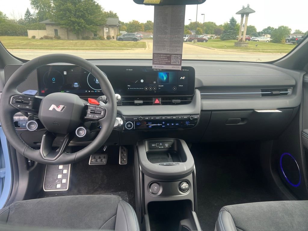 New 2025 Hyundai Ioniq 5 N Base image 17