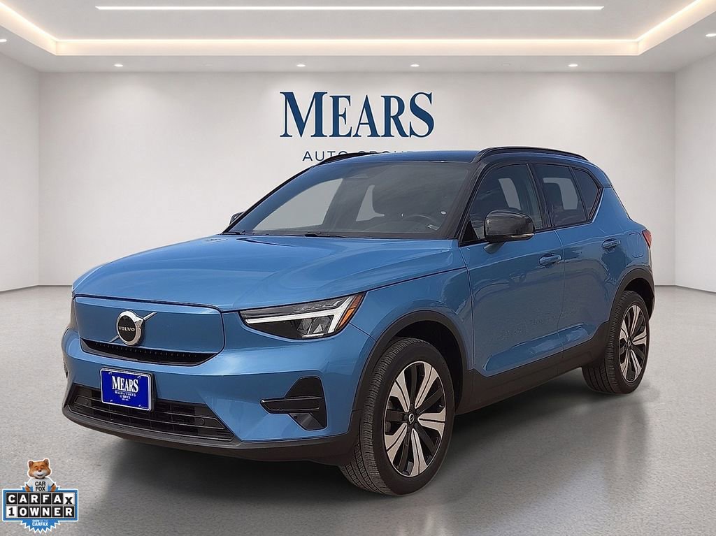 Used 2023 Volvo XC40 Recharge Core AWD/4WD image 1