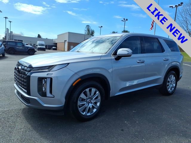 Used 2025 Hyundai Palisade SE image 3