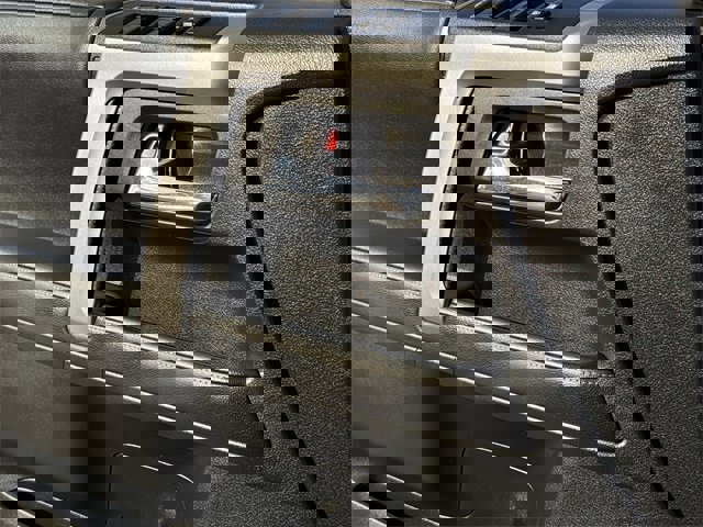 Used 2020 Toyota 4Runner SR5 image 25