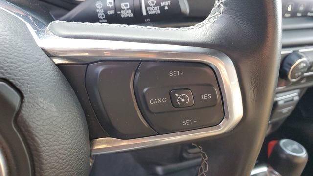 Certified 2022 Jeep Wrangler Unlimited Sahara w/ Cold Weather Group image 11