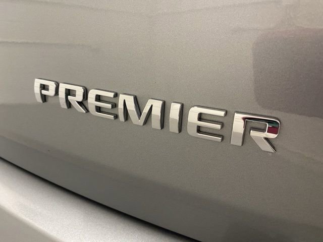 Used 2023 Chevrolet Traverse Premier image 34