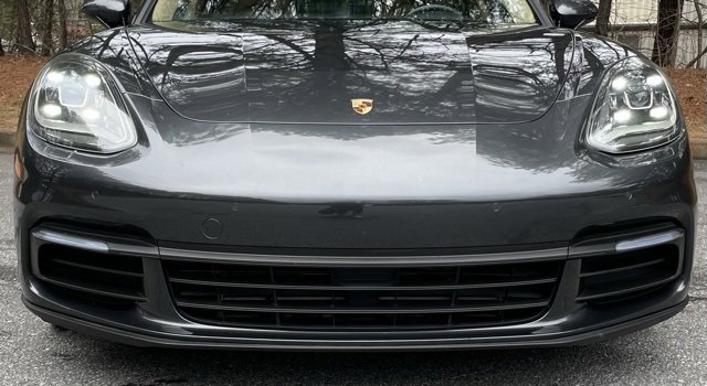 Used 2019 Porsche Panamera 4 image 12