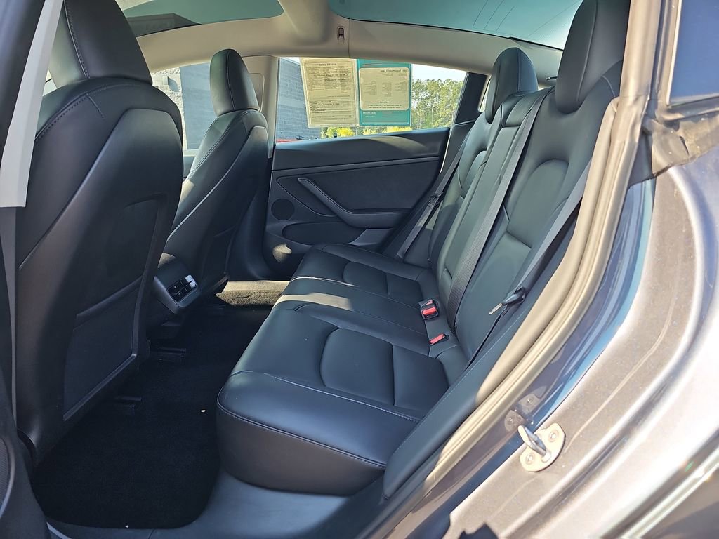 Used 2023 Tesla Model 3 Standard Range RWD image 18