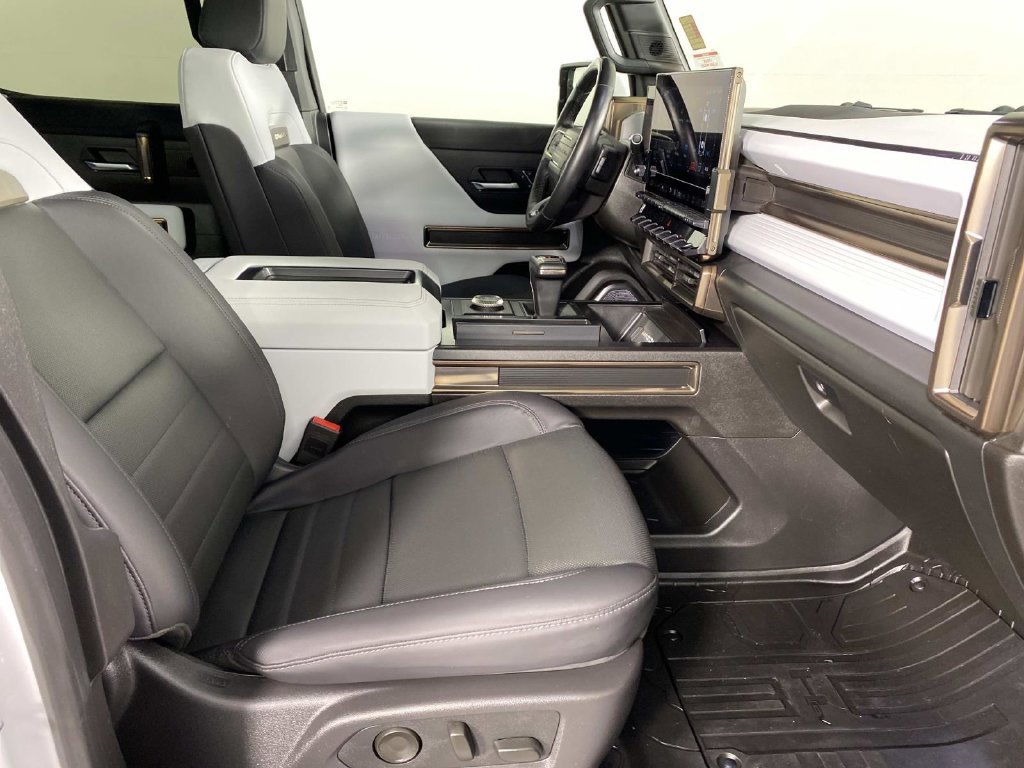 Used 2025 GMC Hummer EV 3X w/ Extreme Off-Road Package AWD/4WD image 9