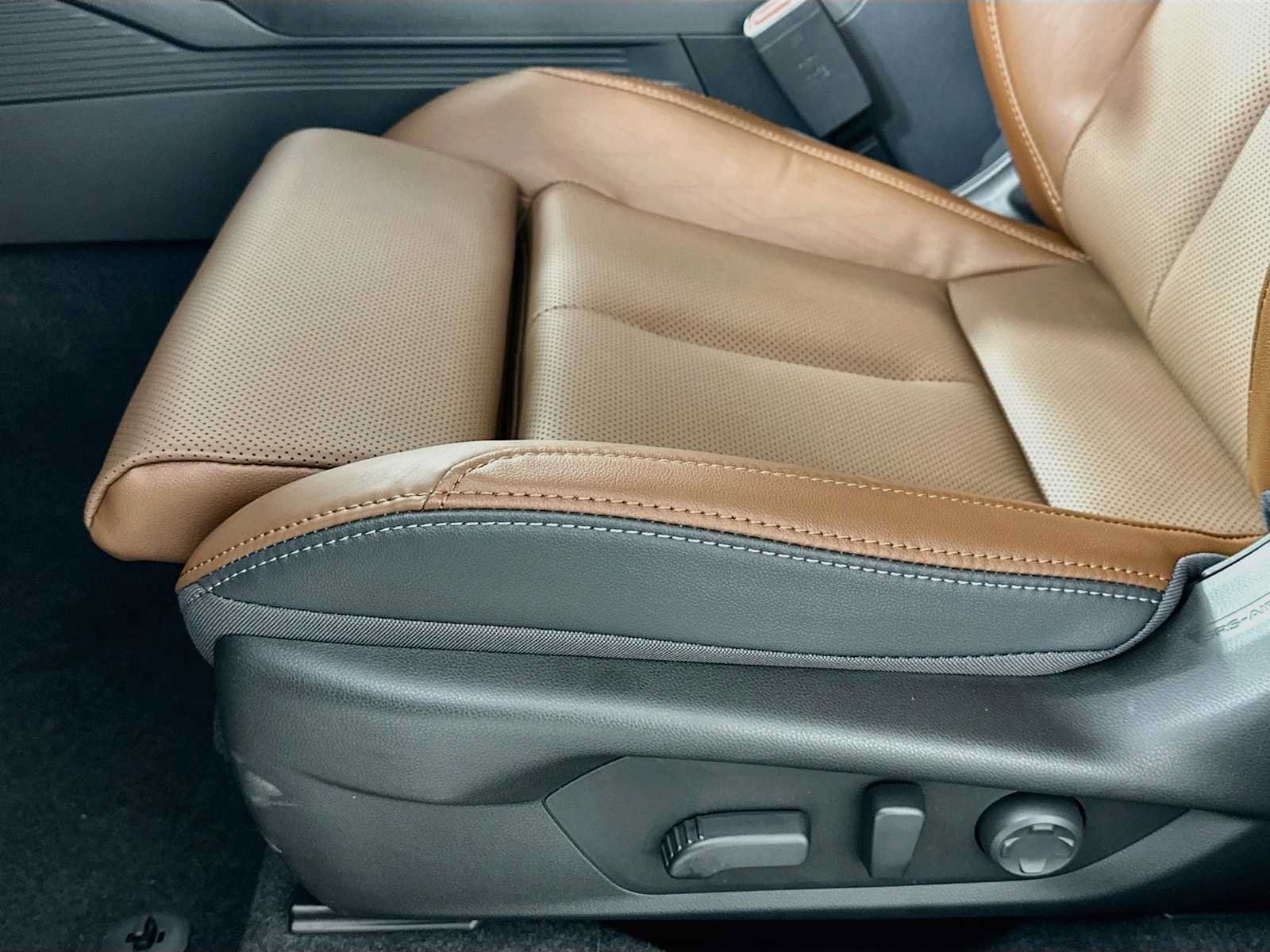New 2026 Subaru Outback Touring XT AWD/4WD image 18