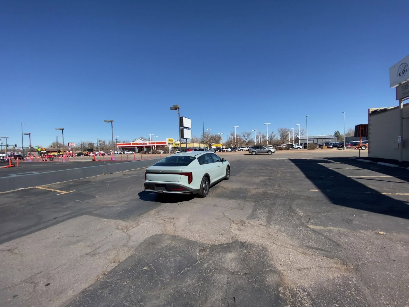 Used 2025 Kia K4 LXS image 14