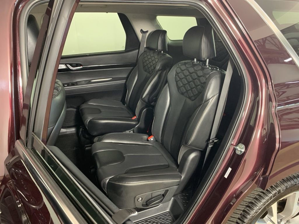 Used 2022 Hyundai Palisade Limited image 36