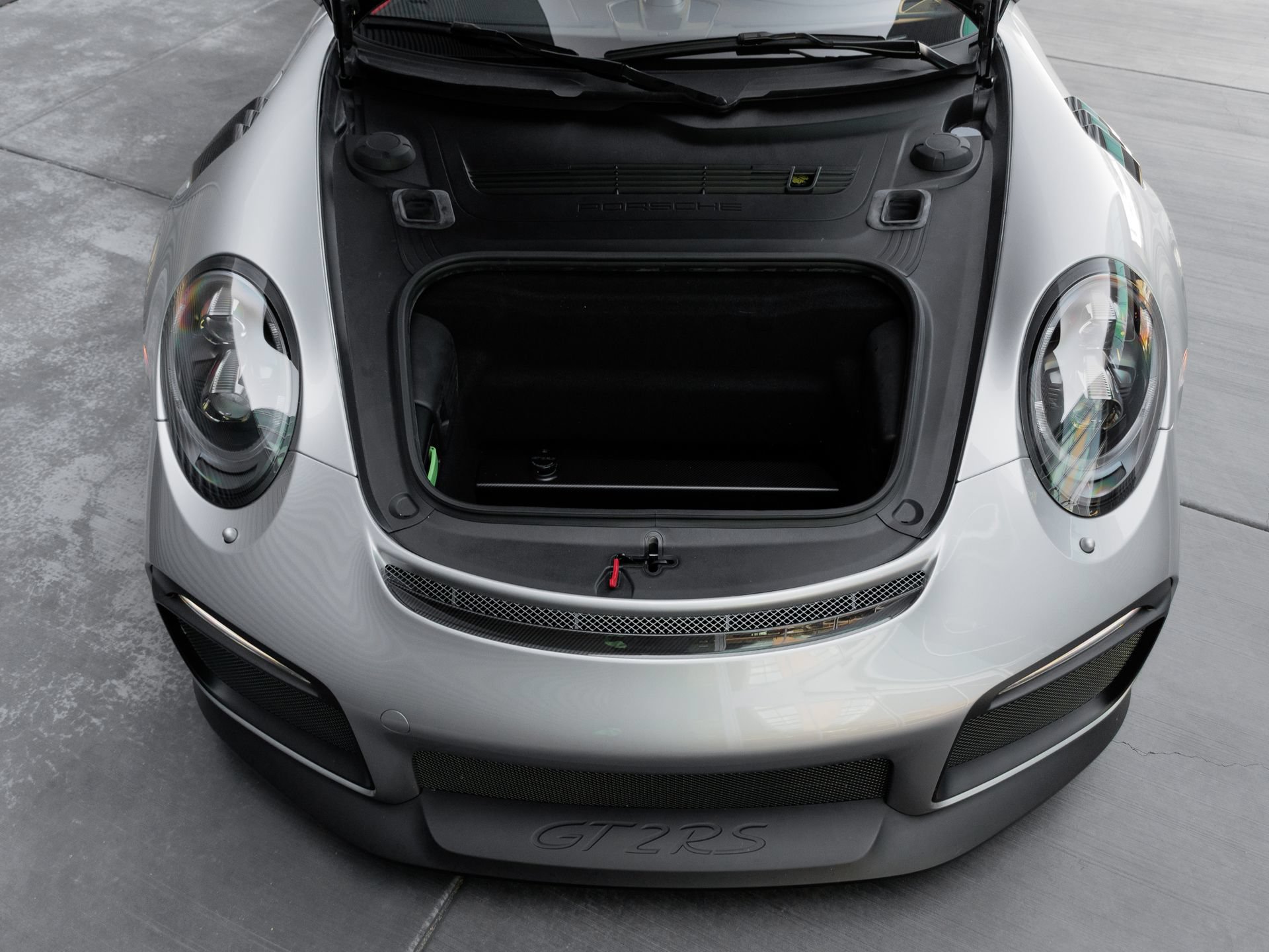 Certified 2018 Porsche 911 GT2 RS RWD image 48