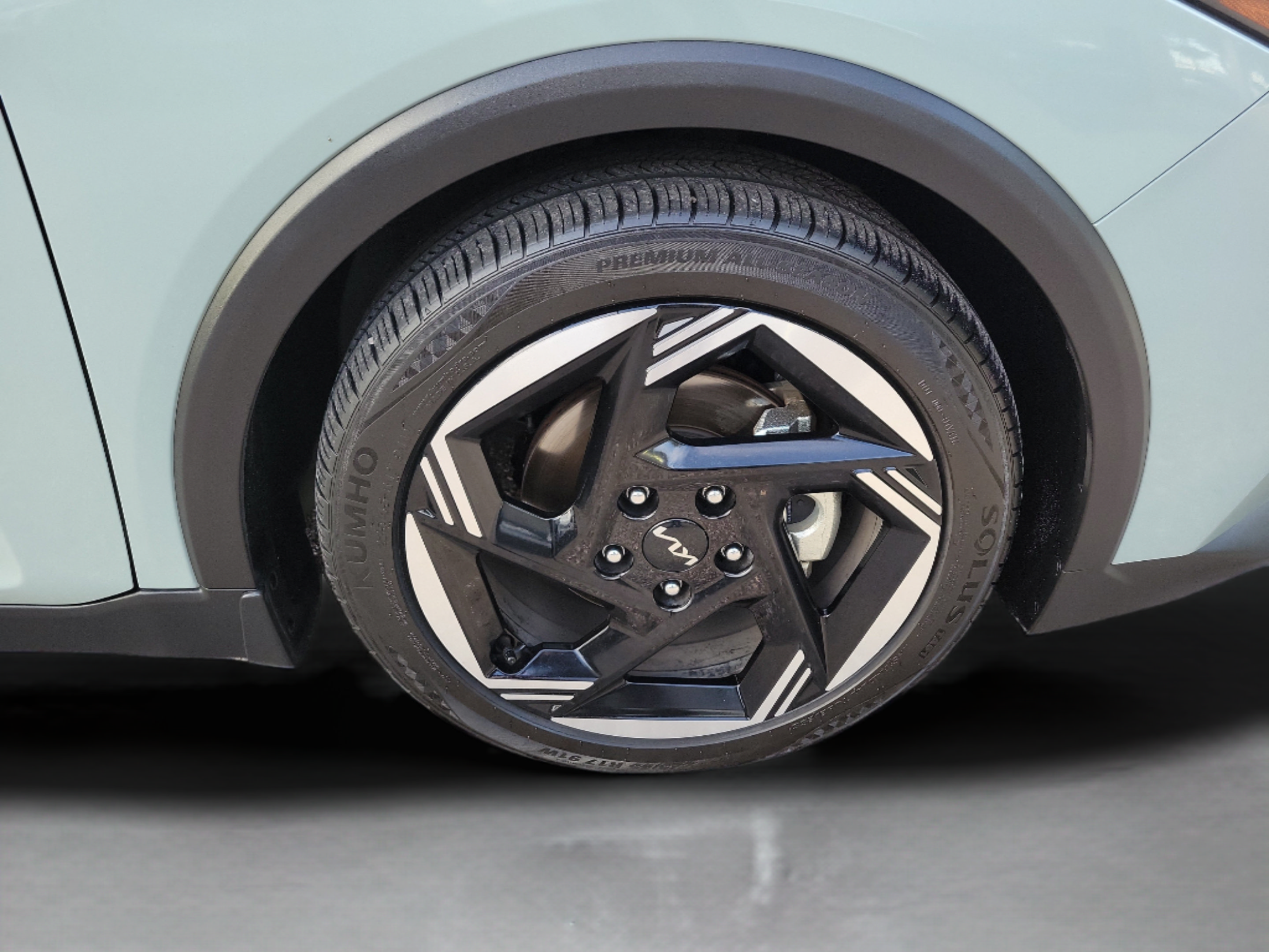 Certified 2025 Kia K4 EX FWD image 29