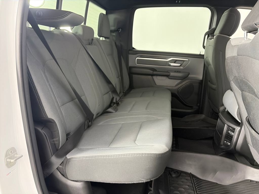 Used 2022 RAM 1500 Big Horn AWD/4WD image 29