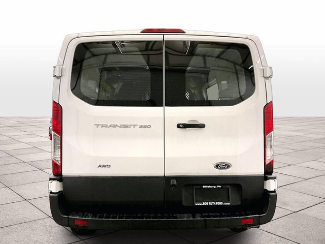 Used 2024 Ford Transit 250 Low Roof AWD w/ Exterior Upgrade Package image 4
