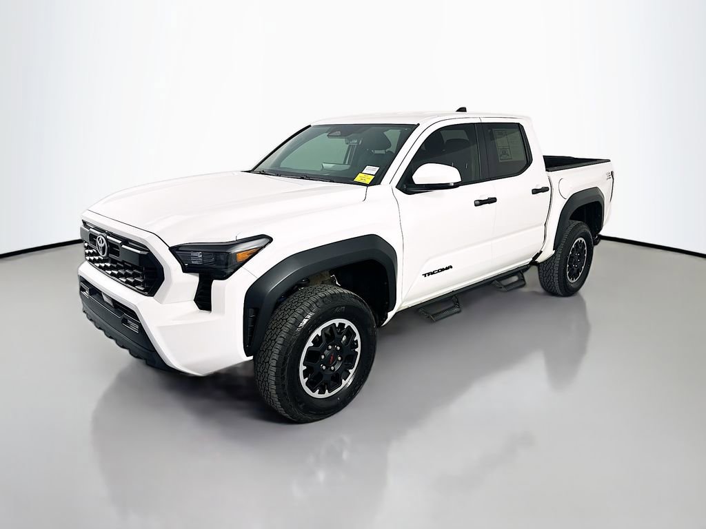 Used 2024 Toyota Tacoma TRD Off-Road AWD/4WD image 3