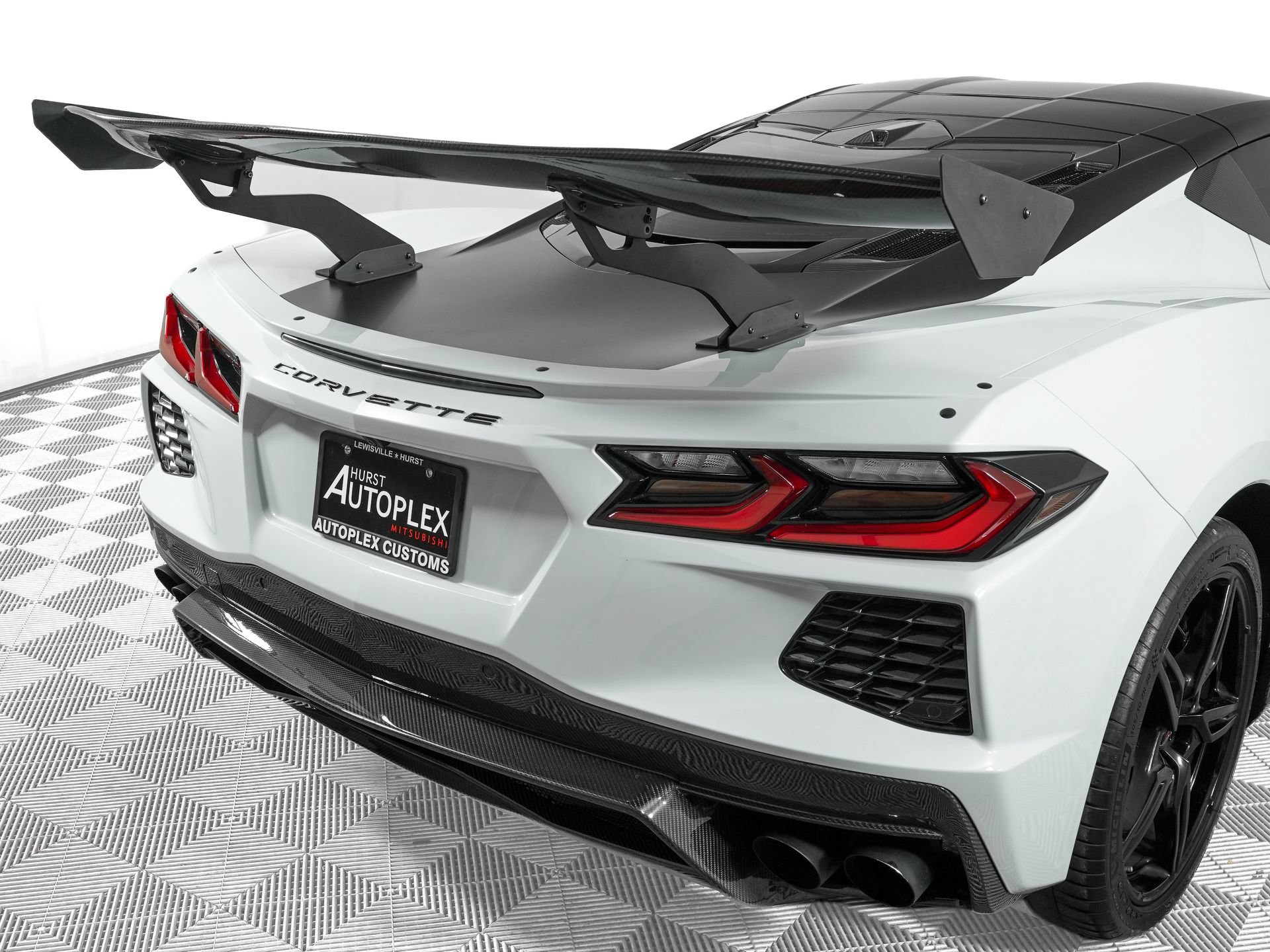 Used 2020 Chevrolet Corvette Stingray Preferred Cpe w/ 2LT Preferred Equipment Group RWD image 33
