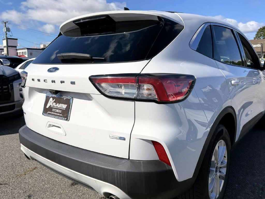 Used 2020 Ford Escape SE AWD/4WD image 6